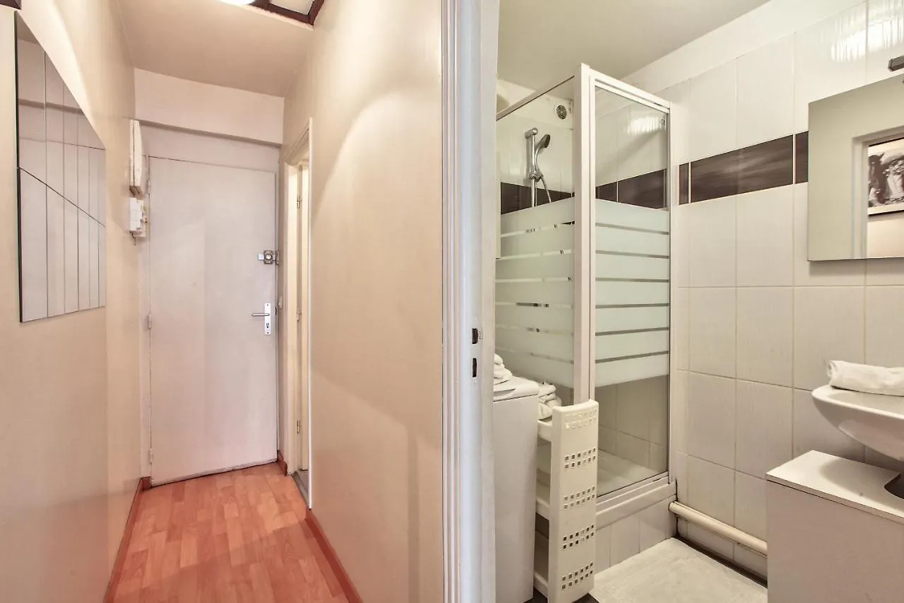 46-flat Rex/ Grand Boulevards 2g Daire *